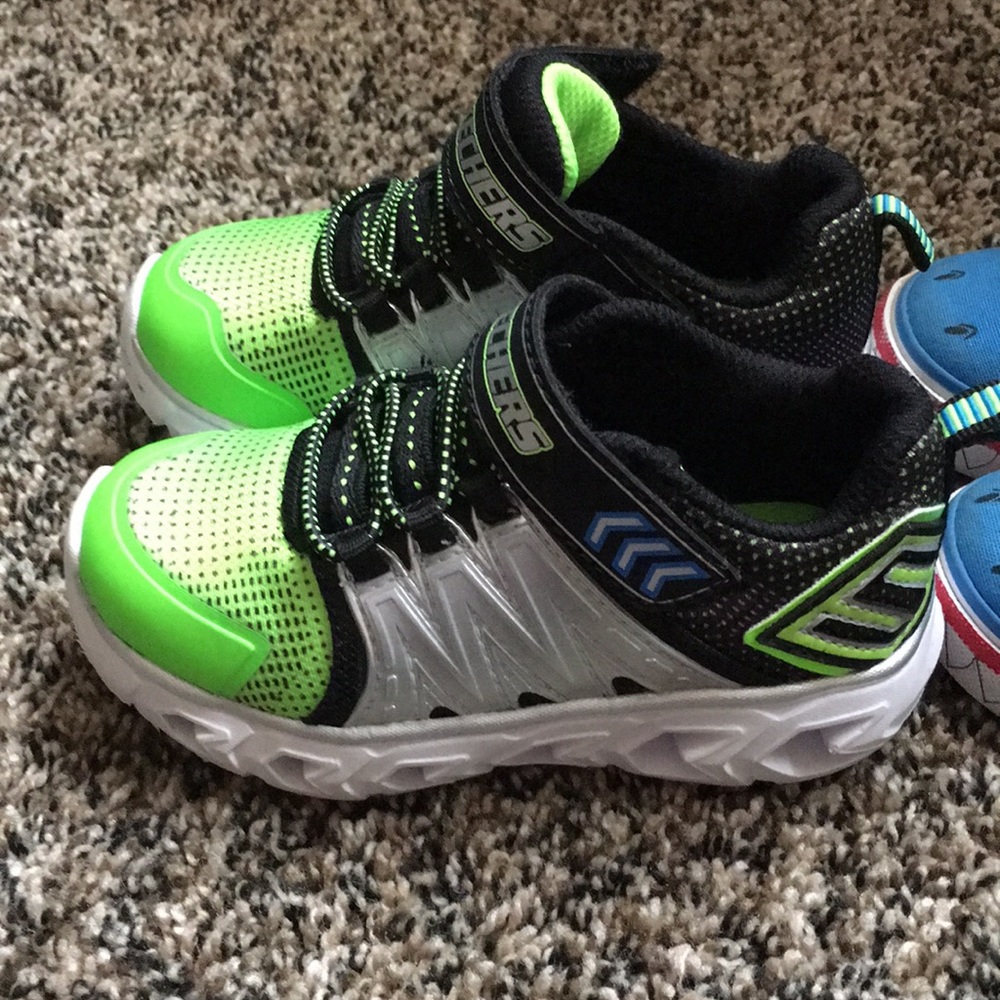 Kids shoes